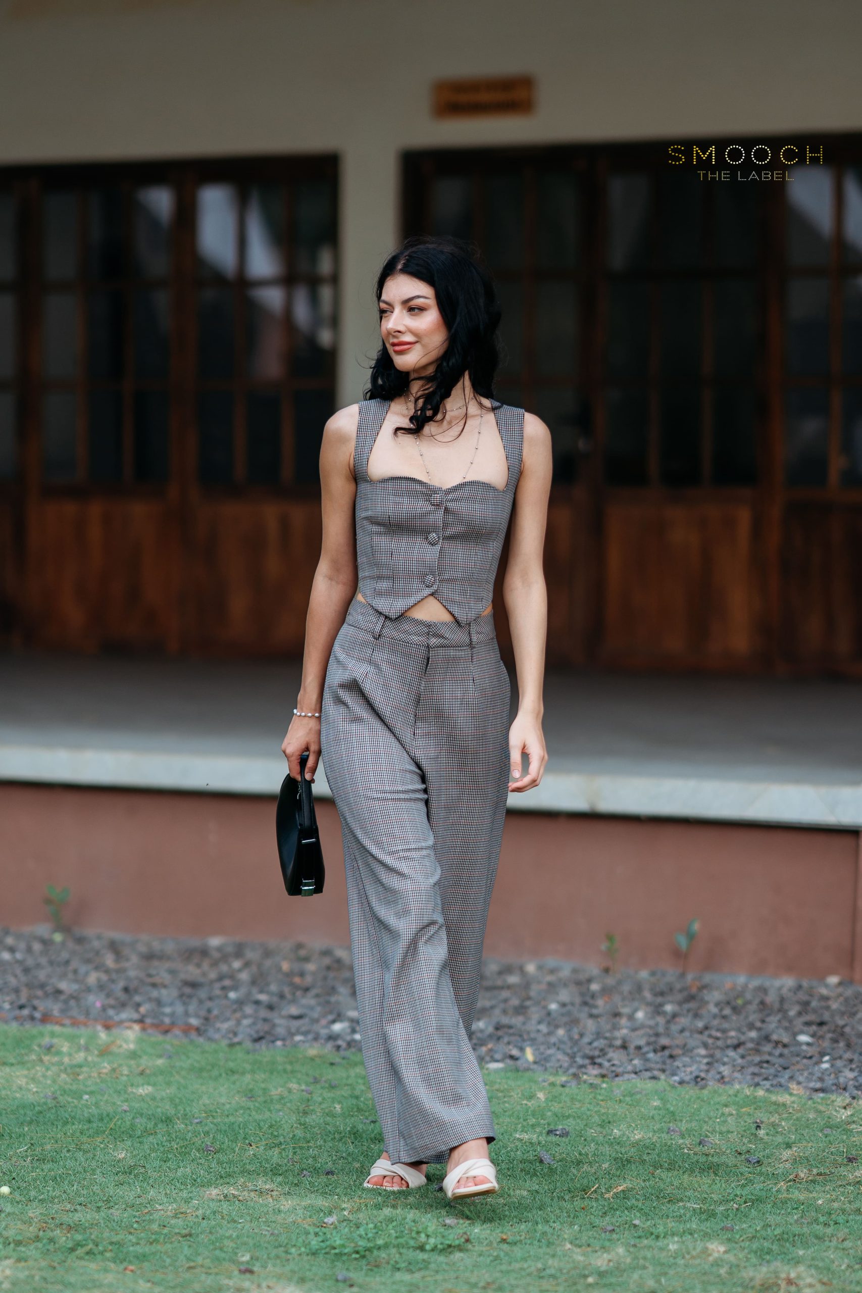 CAM08837-Yes Stella Grey One Set