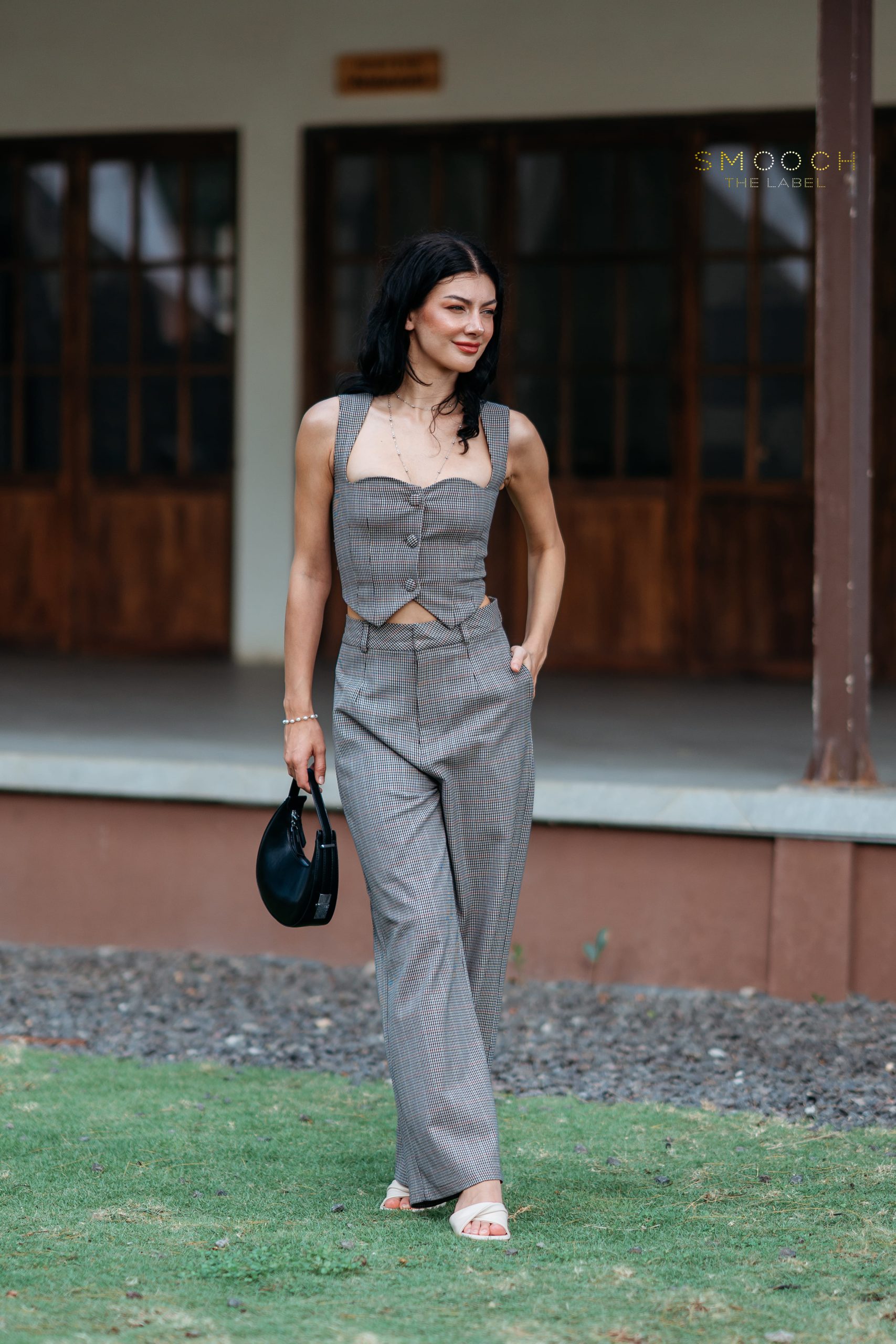 CAM08843-Yes Stella Grey One Set