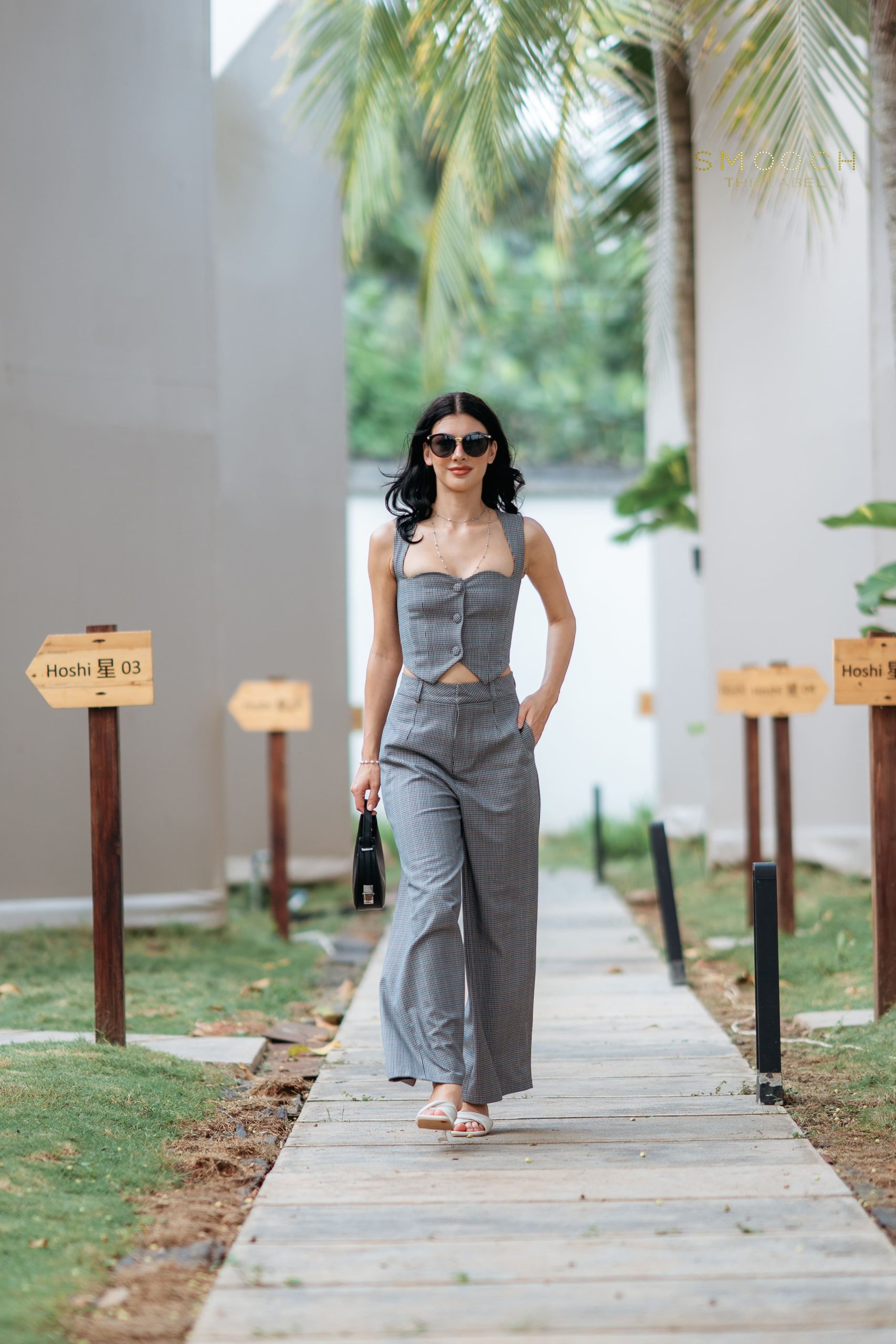 CAM08878-Yes Stella Grey One Set